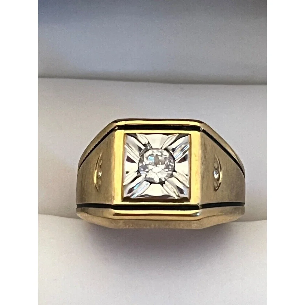 Vintage 1970s Ring Size 7 Uncas CZ Square Bezel Textured Gold Plated - 14O